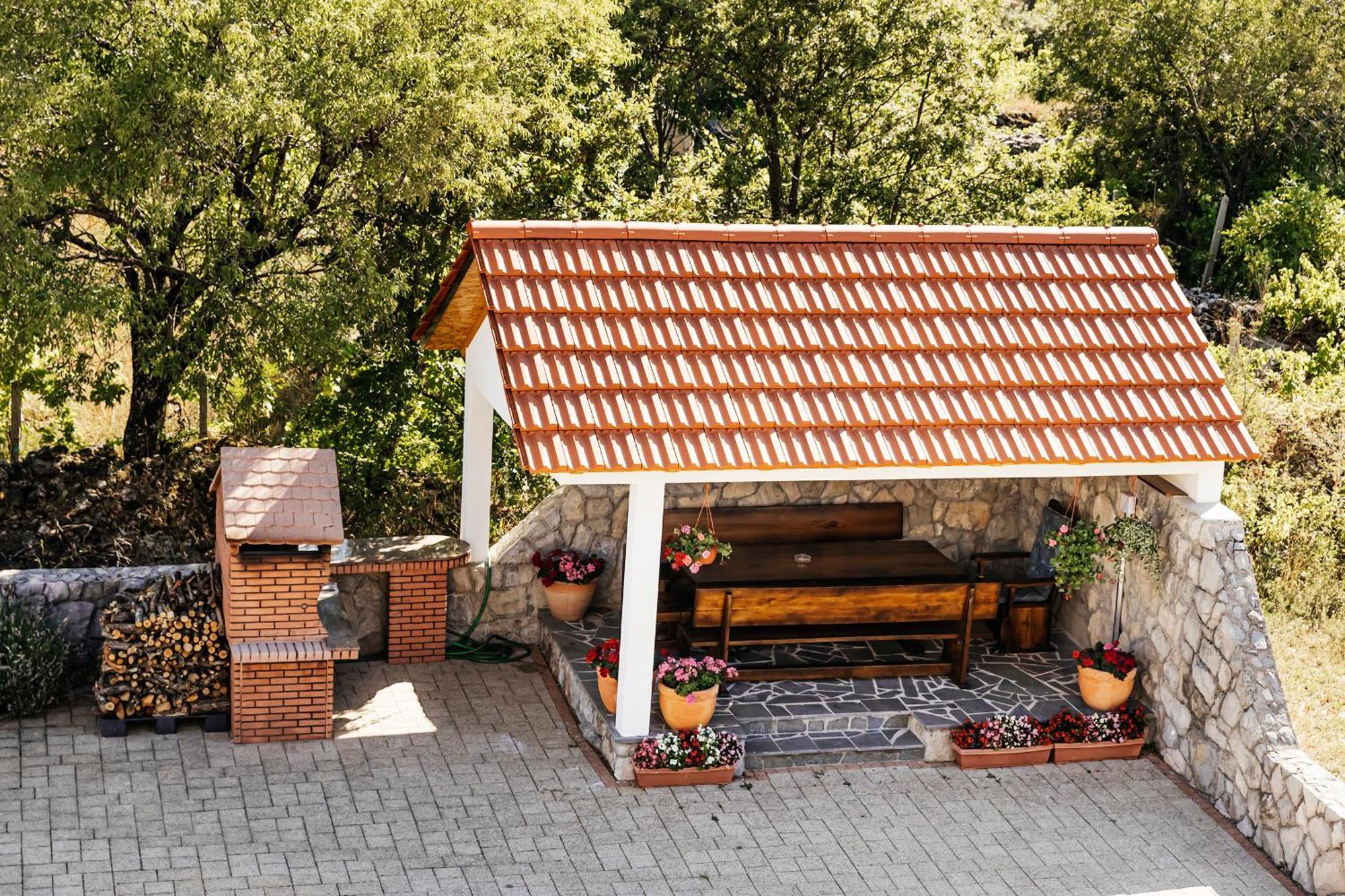 Villa Stillness Cista Provo Exterior photo